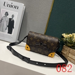 ルイヴィトン バッグ M81746 モデル